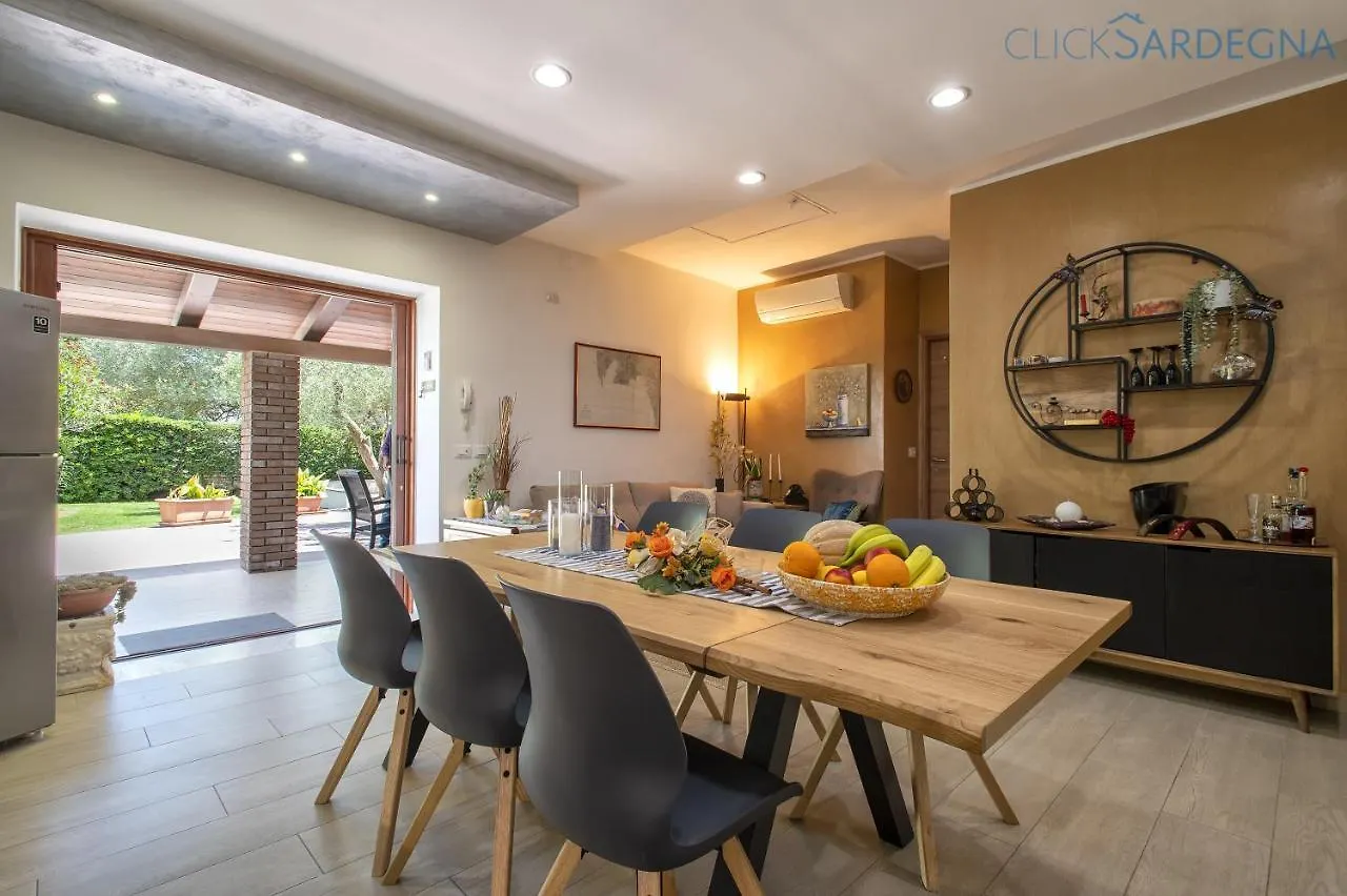 Casa Linari Clicksardegna Villa Lavinia Con Piscina E Accesso Alla Laguna Calich 0*, Casa Linari