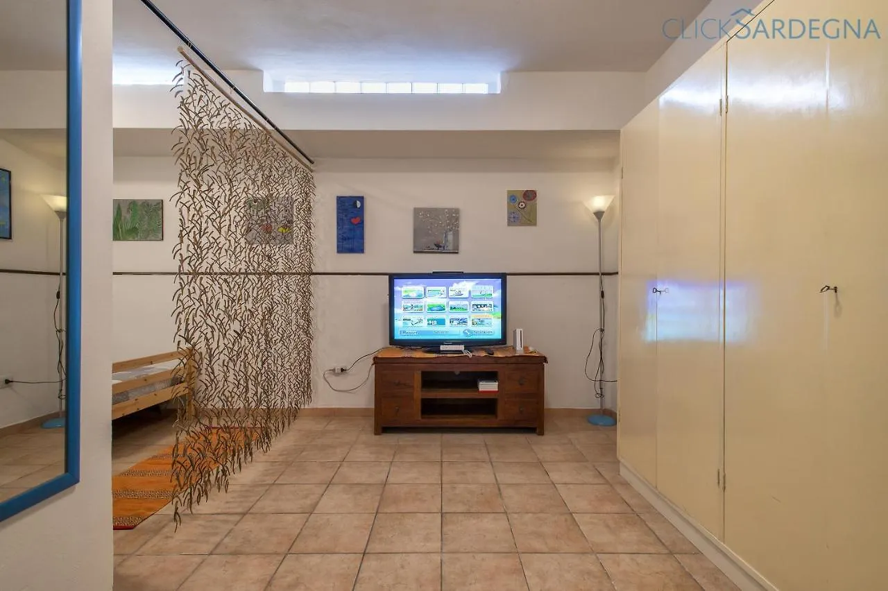 Casa Linari Clicksardegna Villa Lavinia Con Piscina E Accesso Alla Laguna Calich איטליה