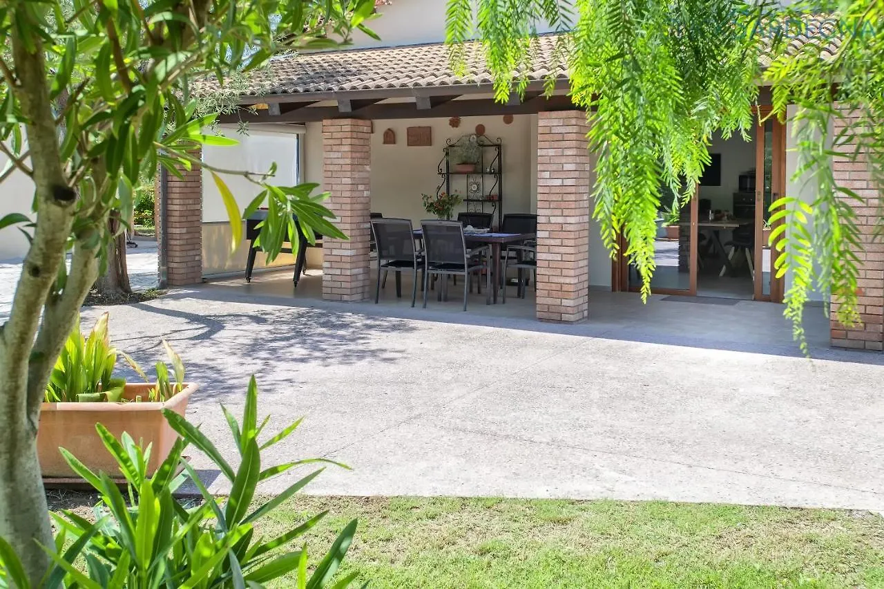 Clicksardegna Villa Lavinia Con Piscina E Accesso Alla Laguna Calich Casa Linari İtalya